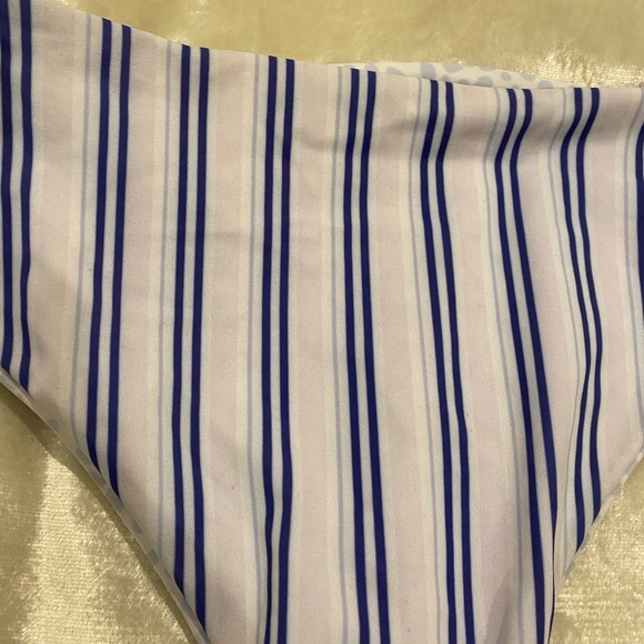 Chelsea’s Cheekies Reversible High Waisted Bikini - Picture 3 of 3